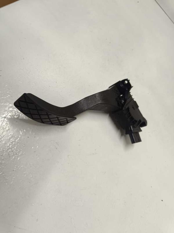 PEDALE GAZ VW/SEAT/SKODA/AUDI - Vue 1